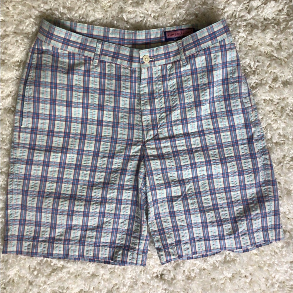 Vineyard vines shorts